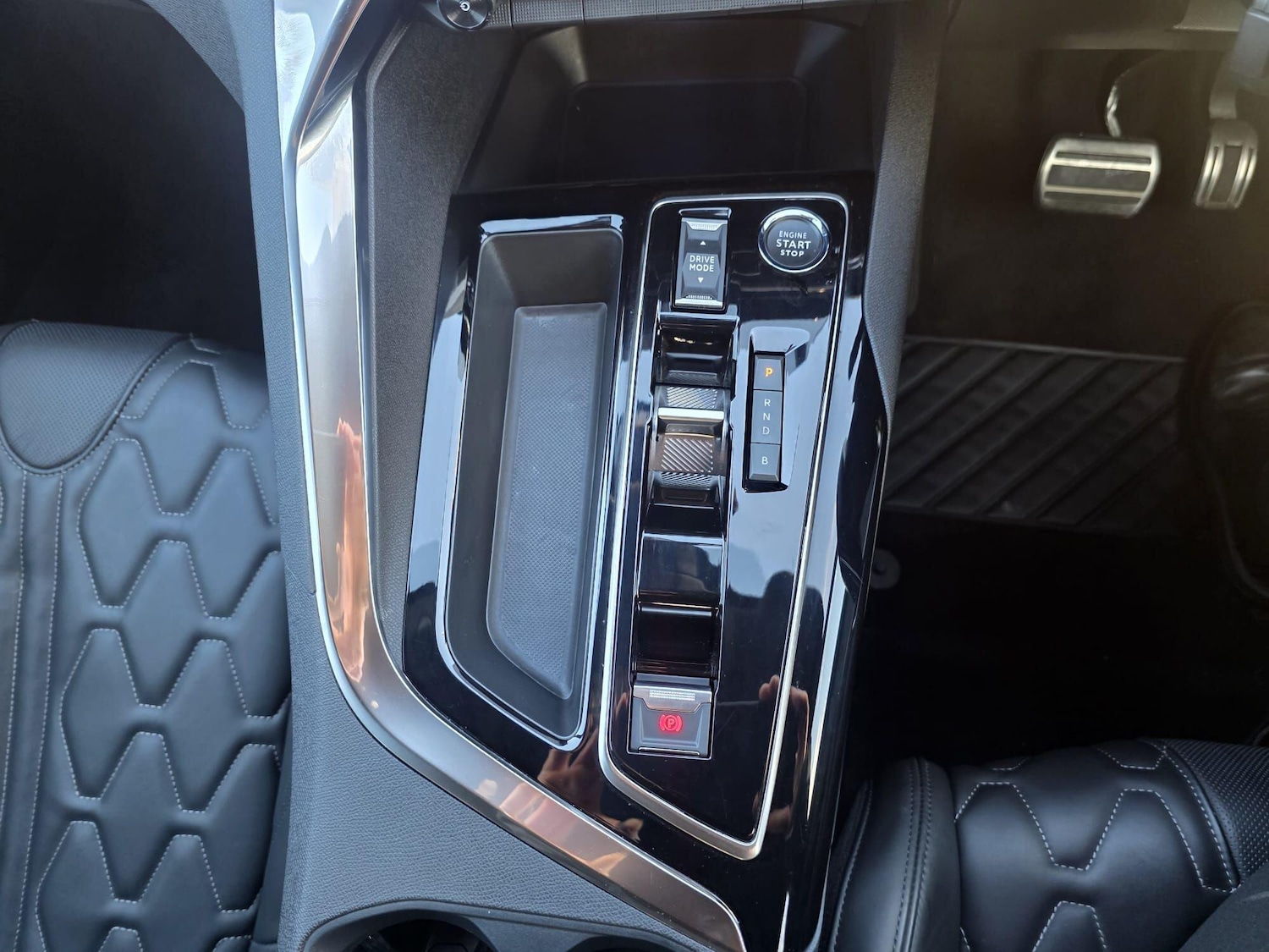 Used Peugeot 3008 2024 for sale - 77021272: Photo 22