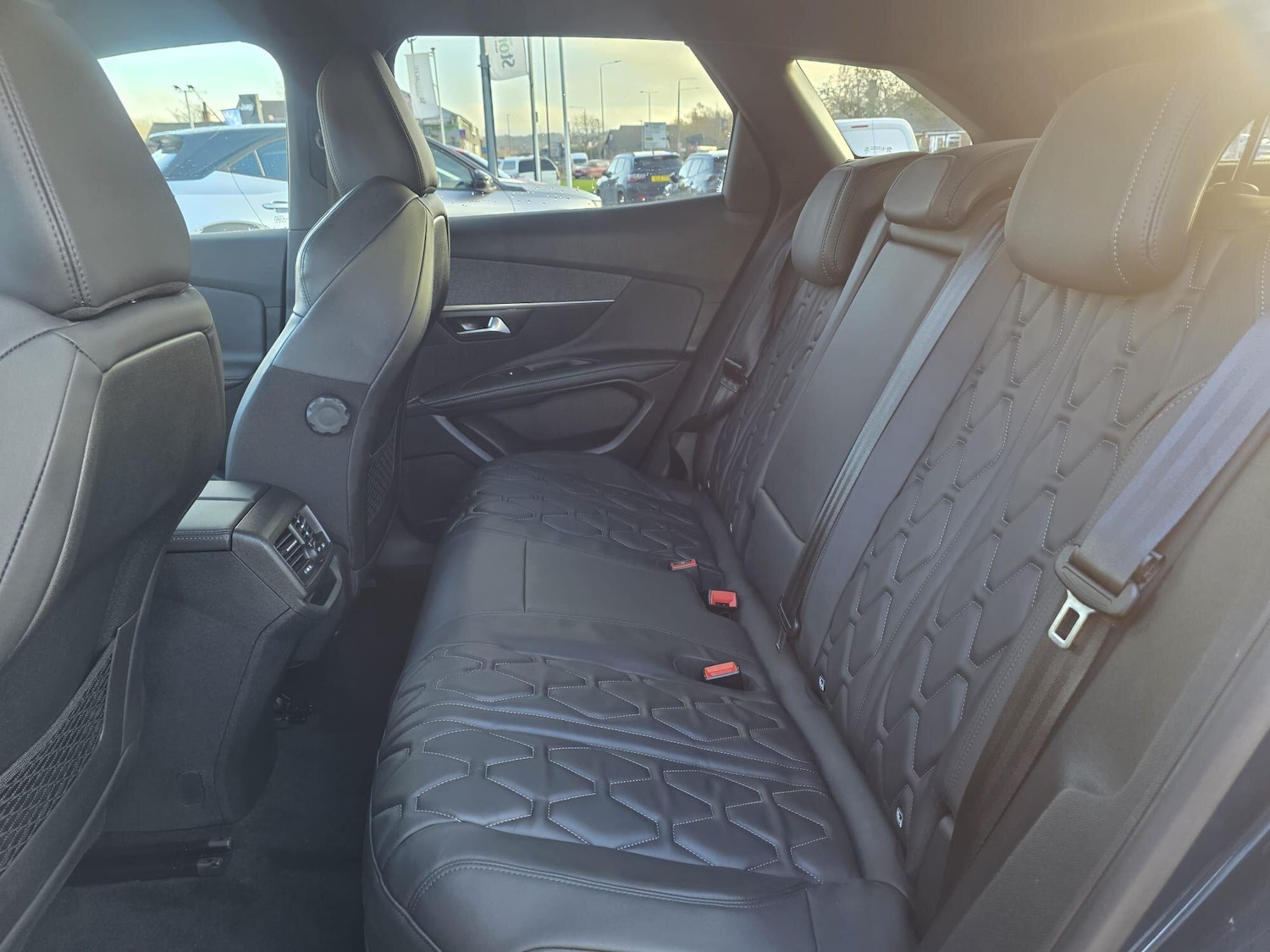 Used Peugeot 3008 2024 for sale - 77021272: Photo 23