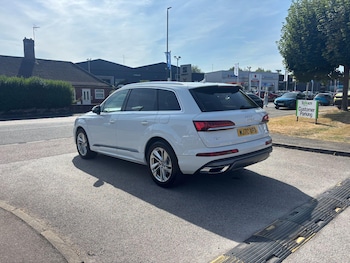 Used Audi Q7 2020 for sale - 79401190: Photo