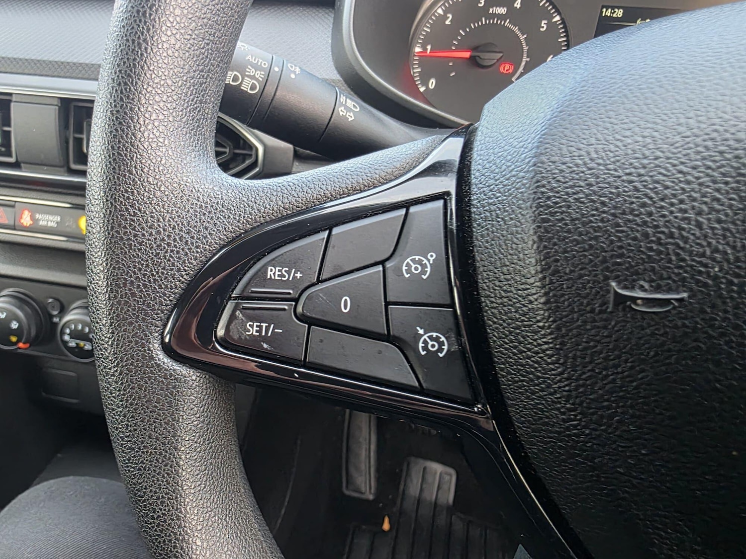 Used Dacia Sandero 2022 for sale - 76913263: Photo 21