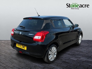 Used Suzuki Swift 2019 for sale - 79540123: Photo