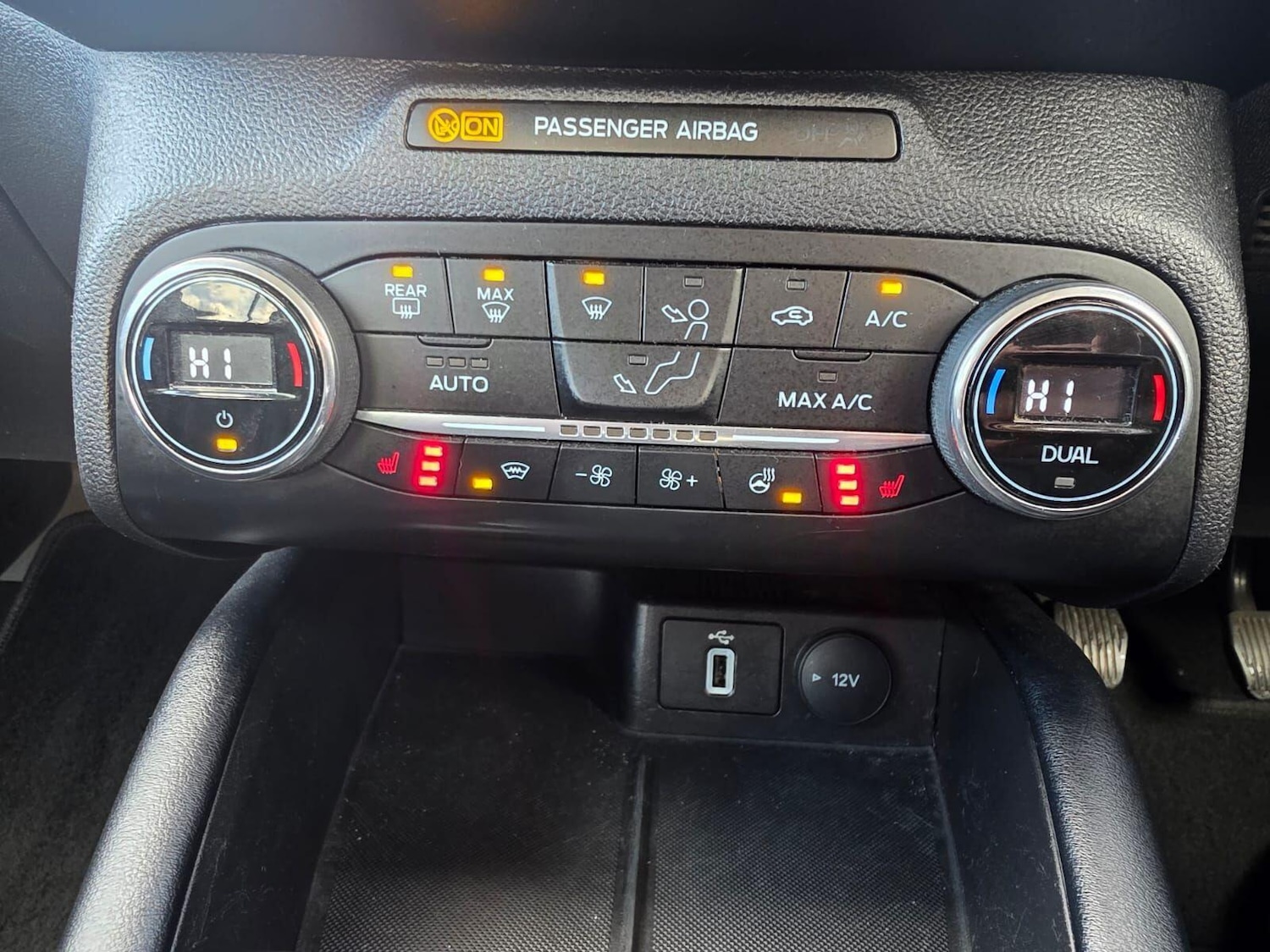 Used Ford Focus 2019 for sale - 76619981: Photo 12