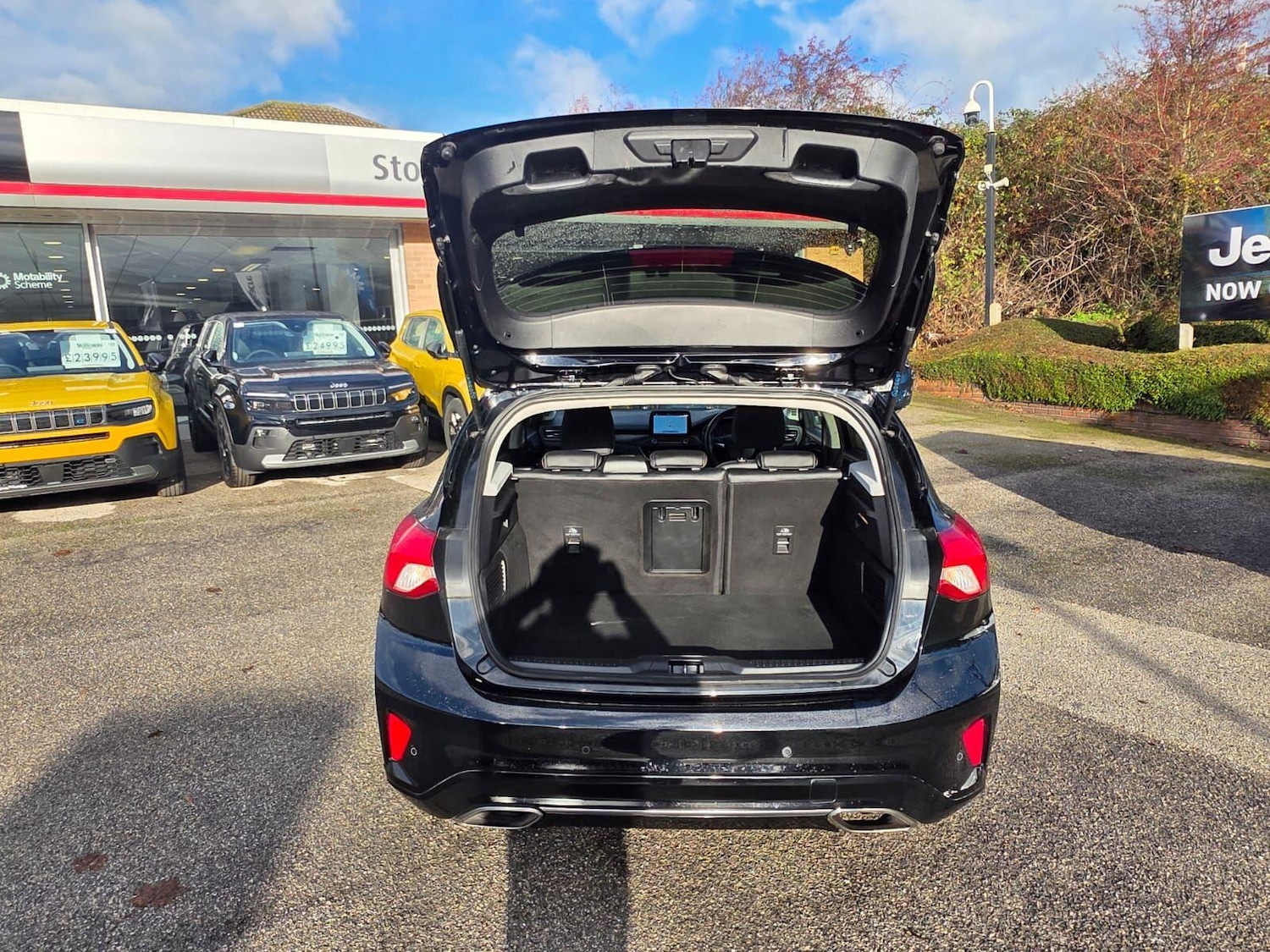 Used Ford Focus 2019 for sale - 76619981: Photo 9