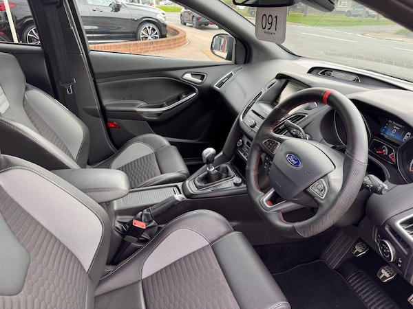 Used Ford Focus 2016 for sale - 76166929: Photo 20