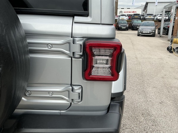 Used Jeep Wrangler 2025 for sale - 76306246: Photo 12