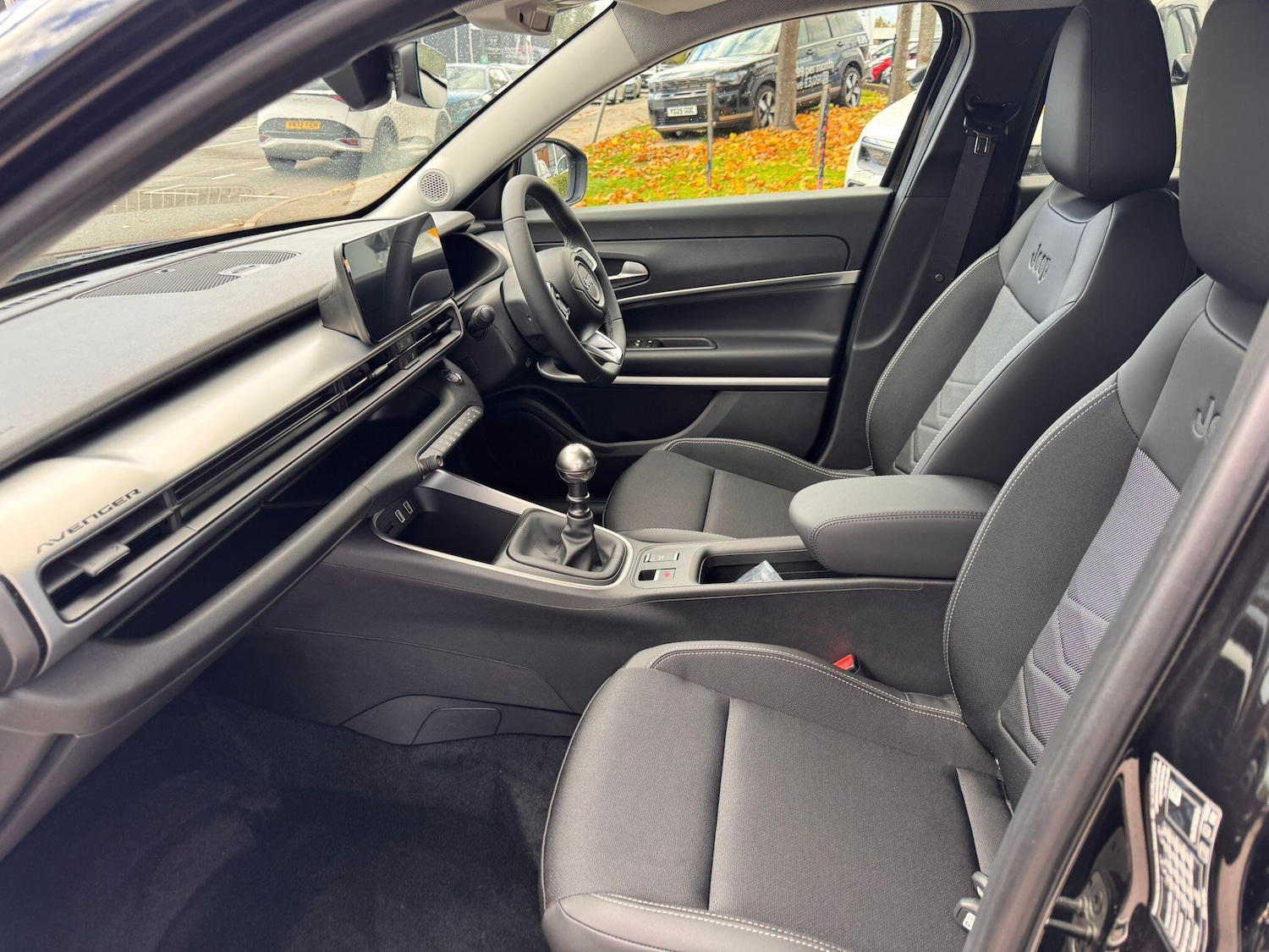 Used Jeep Avenger 2025 for sale - 76432467: Photo 16