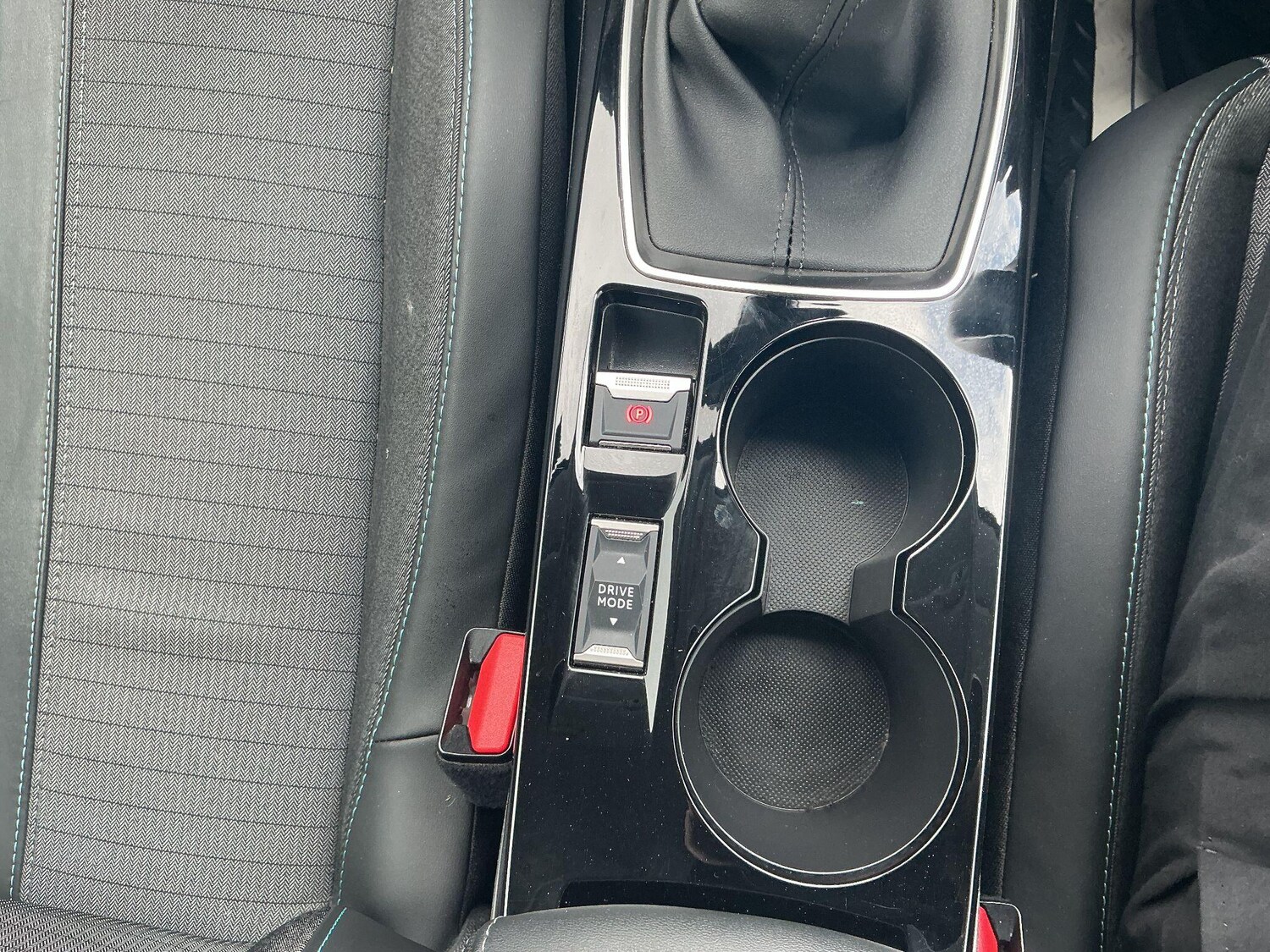 Used Peugeot 208 2020 for sale - 78171090: Photo 36