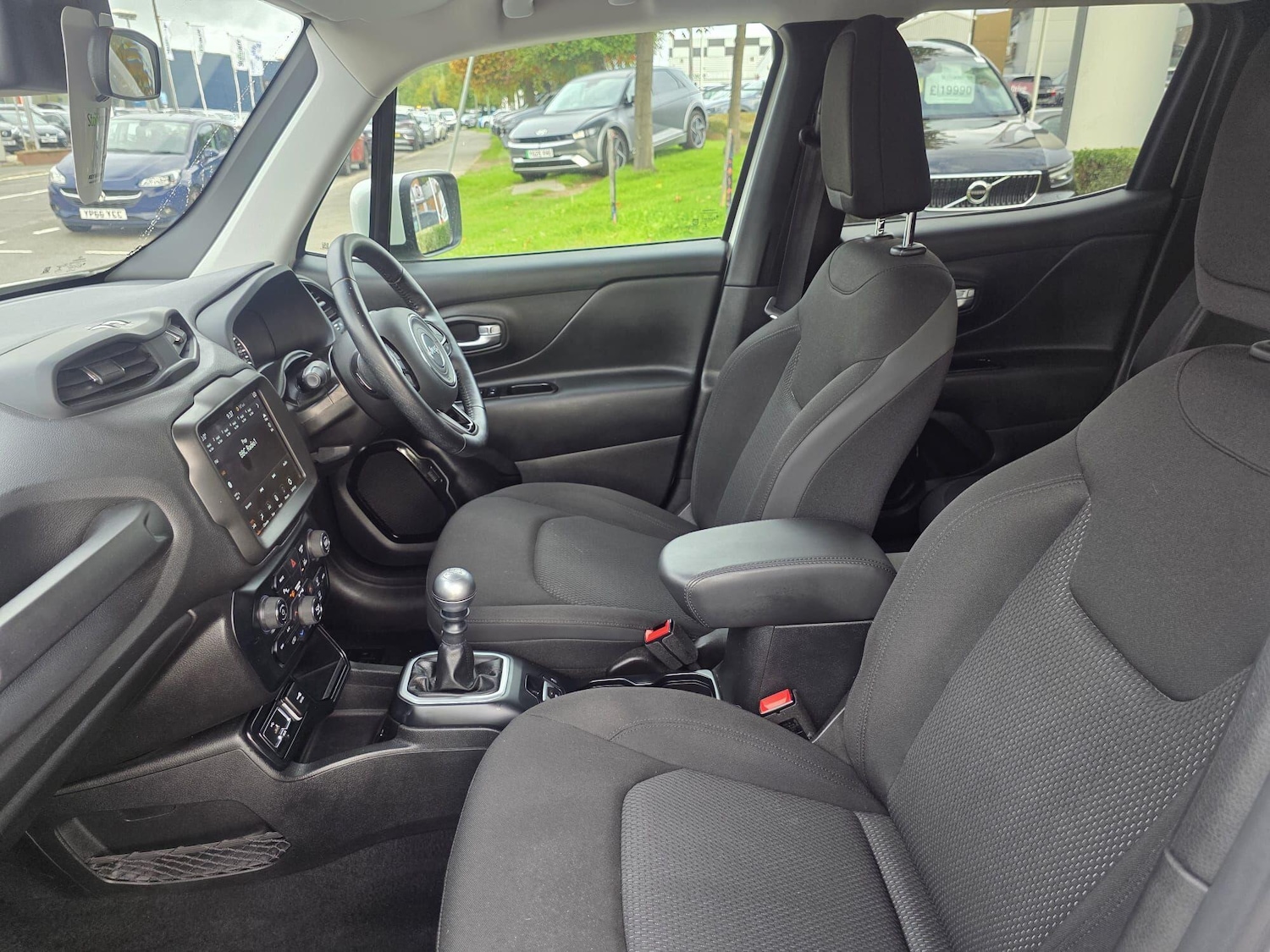 Used Jeep Renegade 2019 for sale - 76433375: Photo 17
