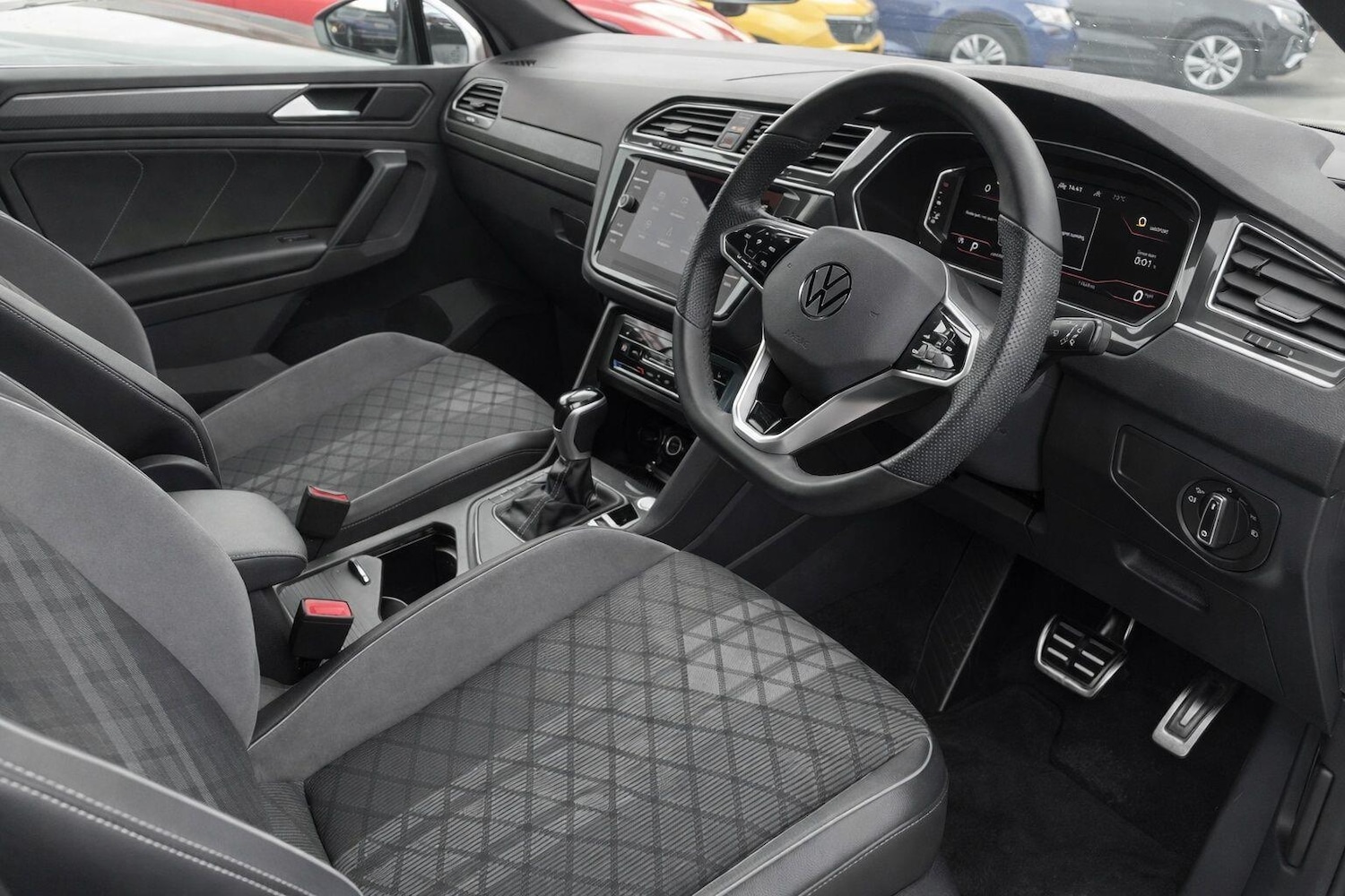 Used Volkswagen Tiguan 2024 for sale - 77783714: Photo 2