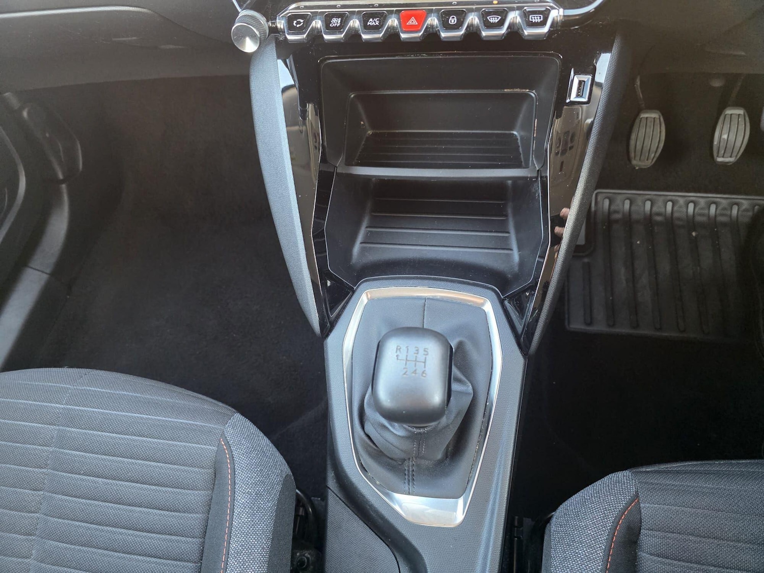 Used Peugeot 2008 2022 for sale - 77084384: Photo 18