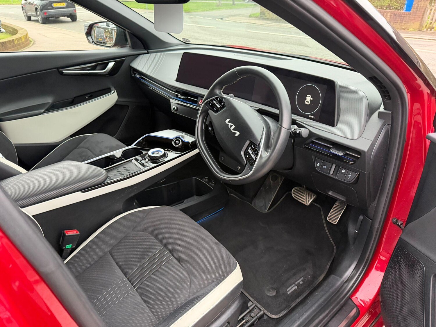 Used Kia EV6 2023 for sale - 77376536: Photo 18