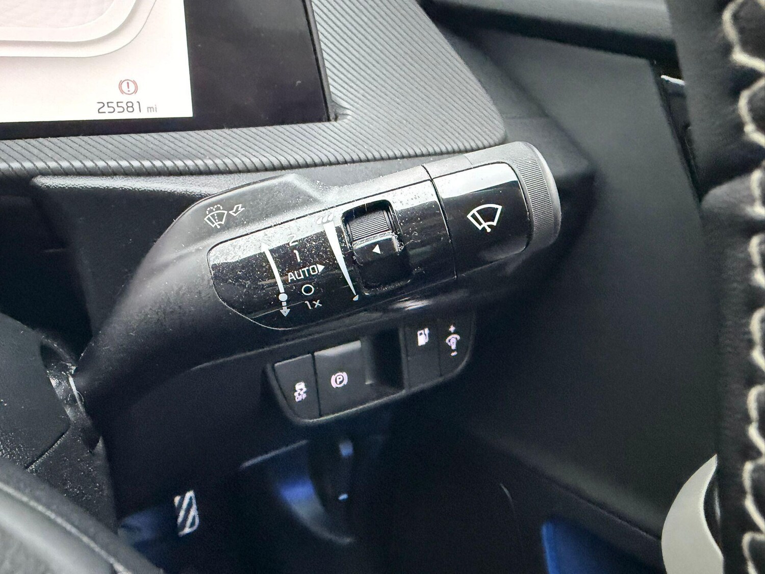 Used Kia EV6 2023 for sale - 77376536: Photo 33