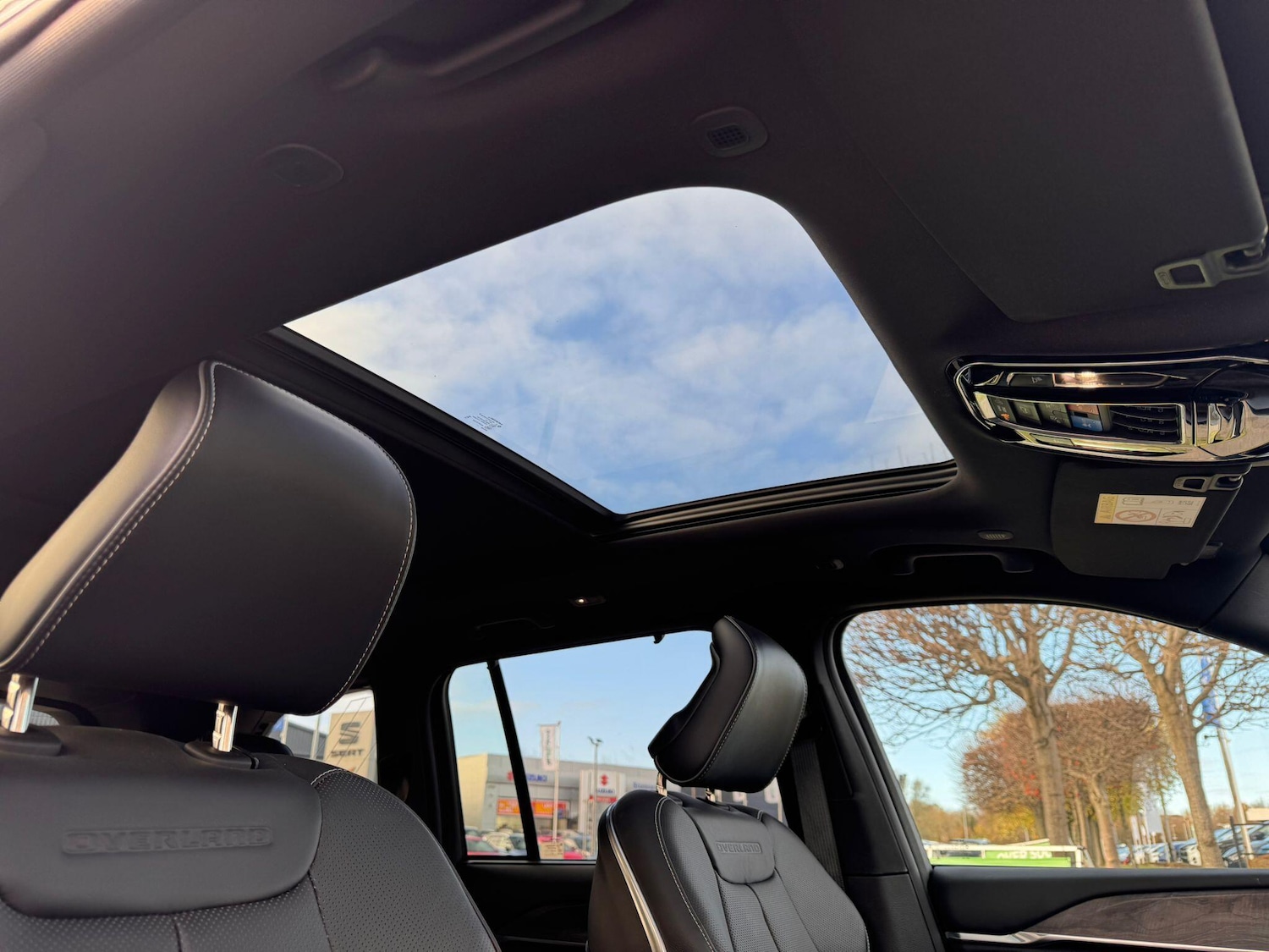 Used Jeep Grand Cherokee 2025 for sale - 76644990: Photo 27