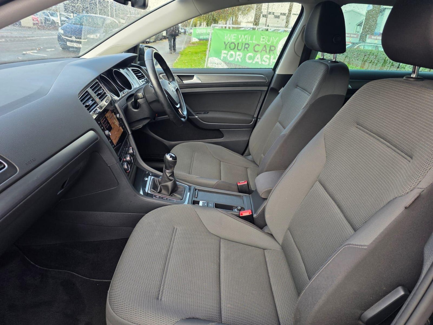 Used Volkswagen Golf 2019 for sale - 76607002: Photo 27