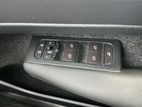 Used Volvo XC40 2019 for sale - 76121978: Photo 24