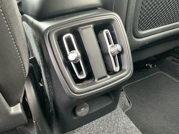 Used Volvo XC40 2019 for sale - 76121978: Photo 25