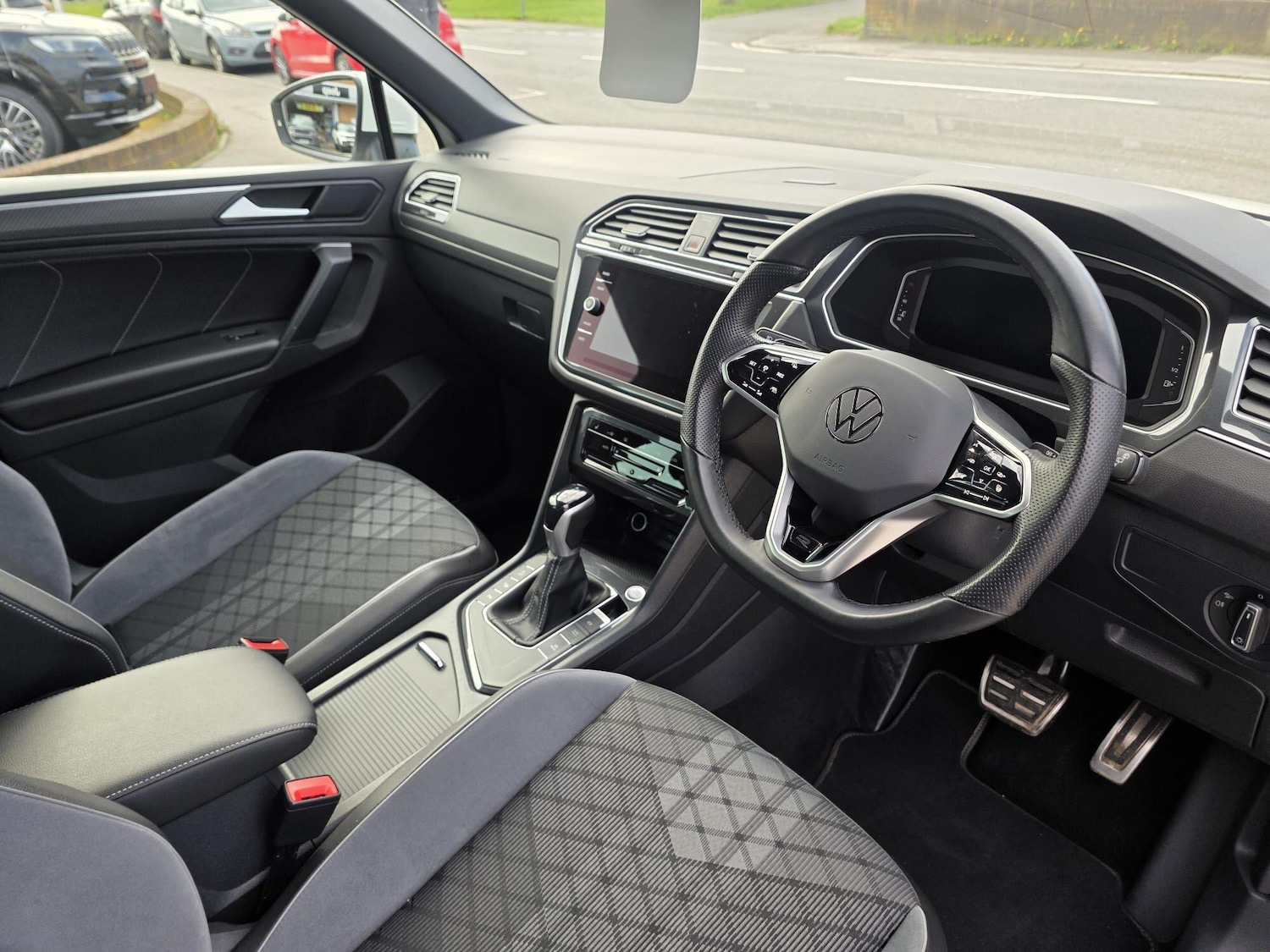 Used Volkswagen Tiguan 2023 for sale - 78086817: Photo 11