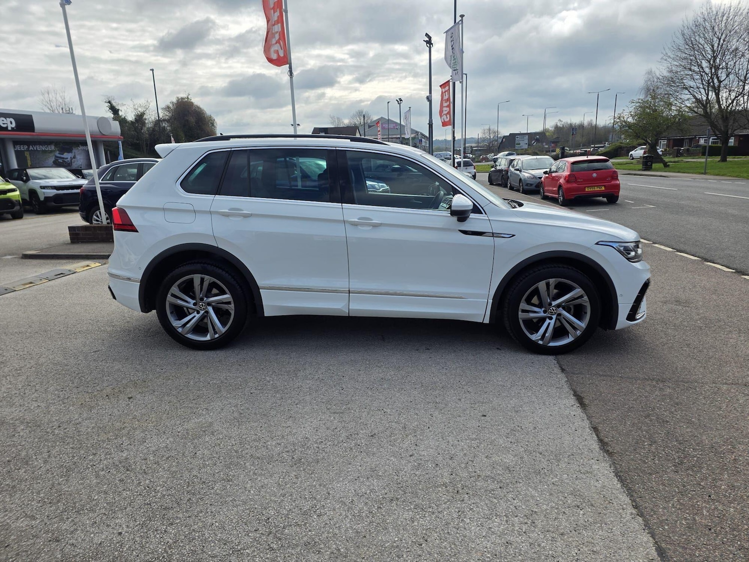 Used Volkswagen Tiguan 2023 for sale - 78086817: Photo 2
