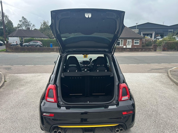 Used Abarth 500 2023 for sale - 76059544: Photo 14