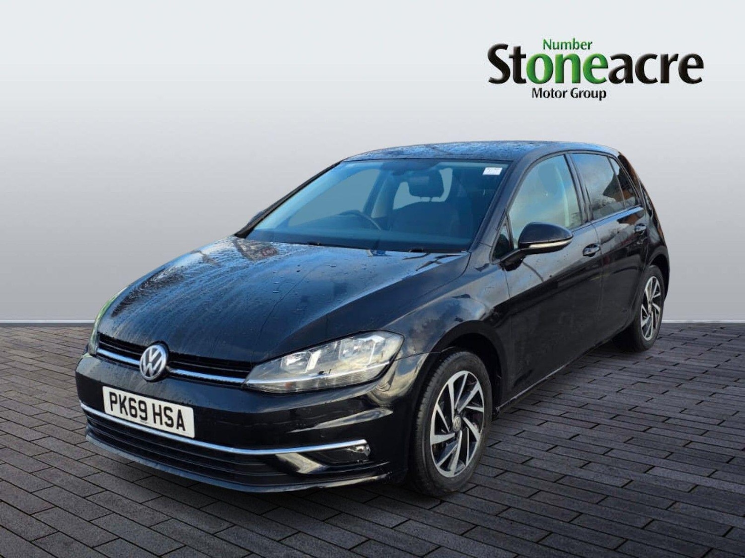 Used Volkswagen Golf 2019 for sale - 76832236: Photo 2