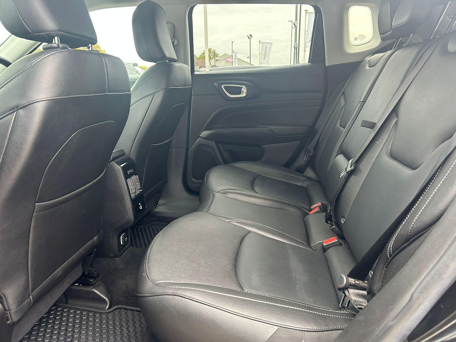 Used Jeep Compass 2023 for sale - 76619972: Photo 16