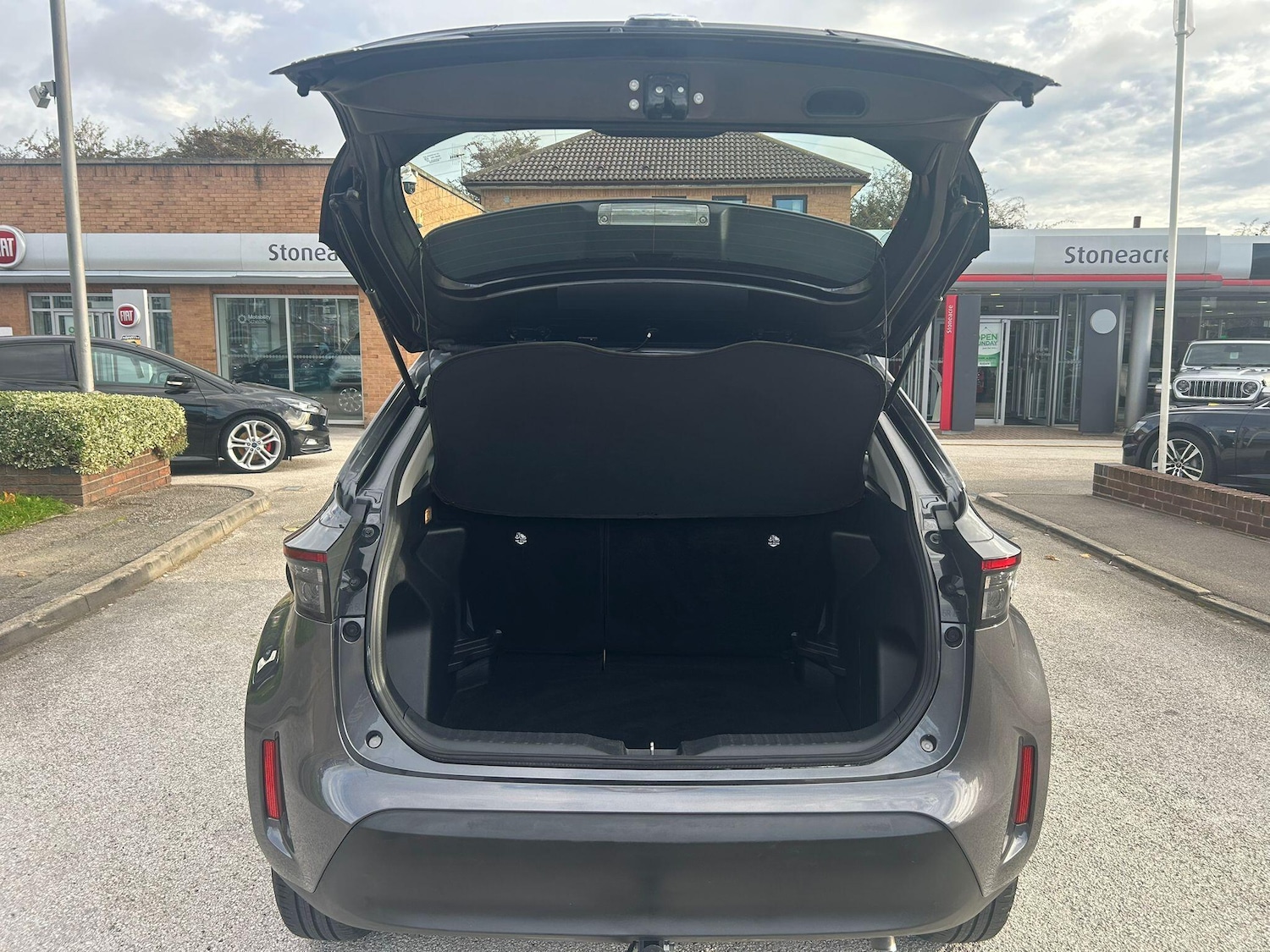 Used Toyota Yaris Cross 2021 for sale - 76199897: Photo 9