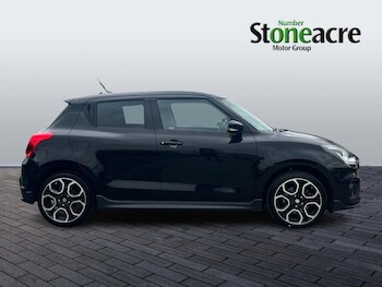 Used Suzuki Swift 2019 for sale - 75646970: Photo