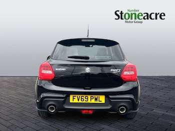 Used Suzuki Swift 2019 for sale - 75646970: Photo