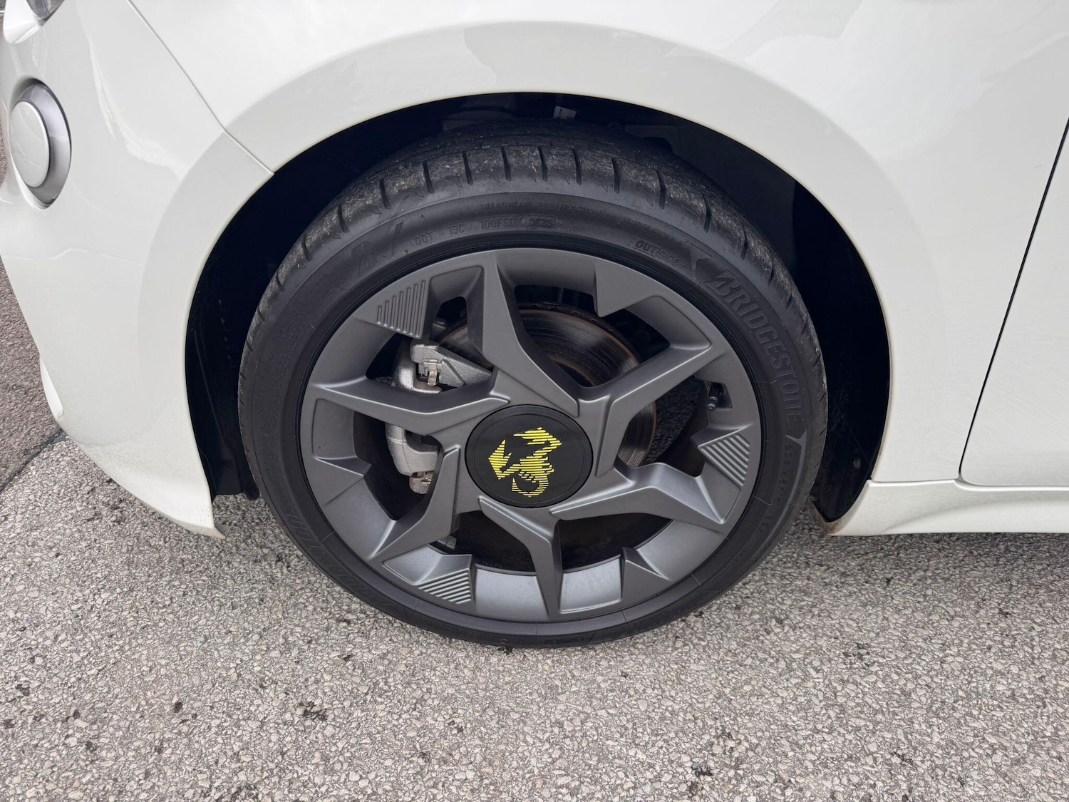 Used Abarth 500 2025 for sale - 76988772: Photo 11