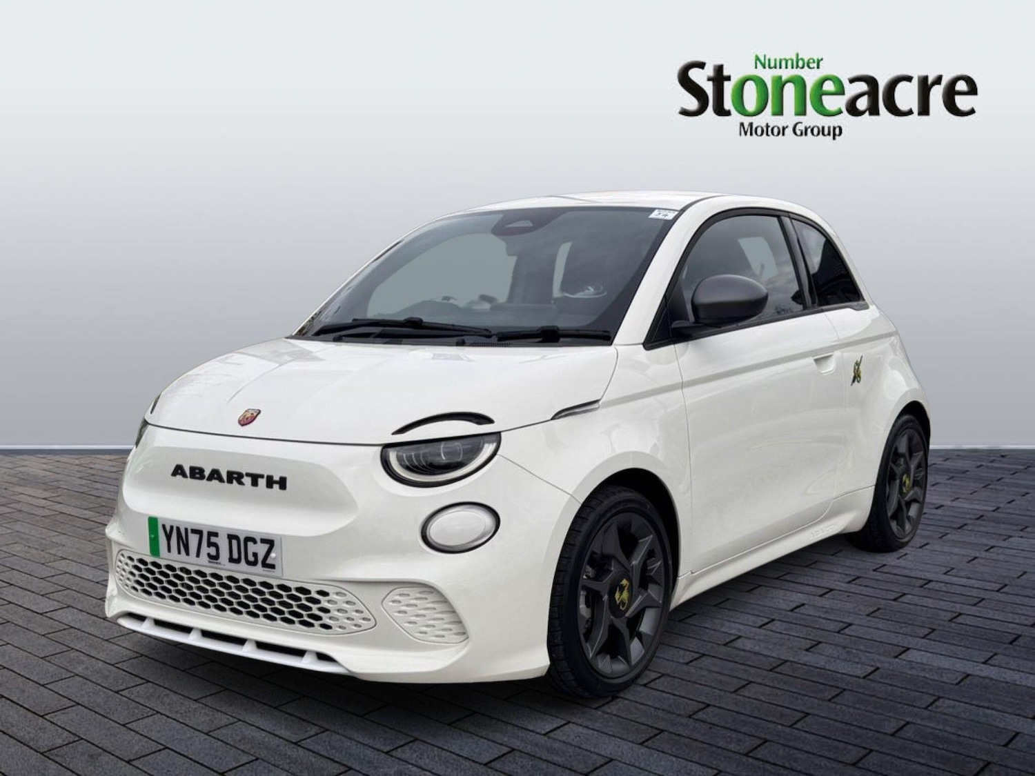 Used Abarth 500 2025 for sale - 76988772: Photo 3