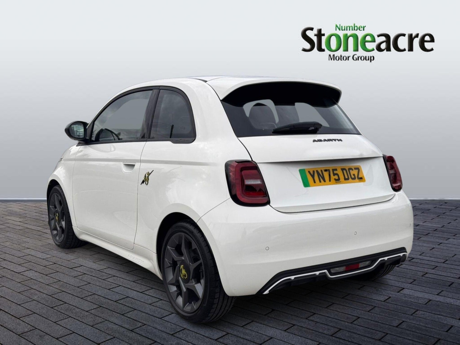 Used Abarth 500 2025 for sale - 76988772: Photo 4