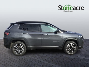 Used Jeep Compass 2024 for sale - 75646522: Photo