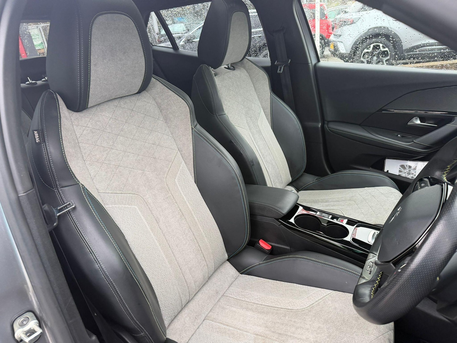 Used Peugeot 2008 2021 for sale - 77049750: Photo 11