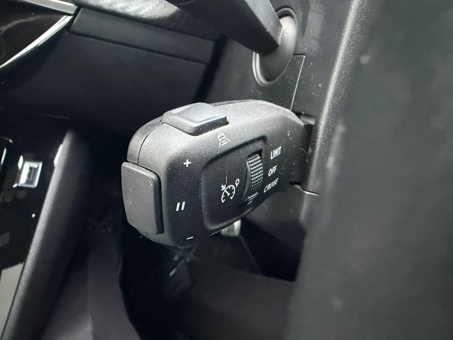 Used Peugeot 2008 2021 for sale - 77049750: Photo 16