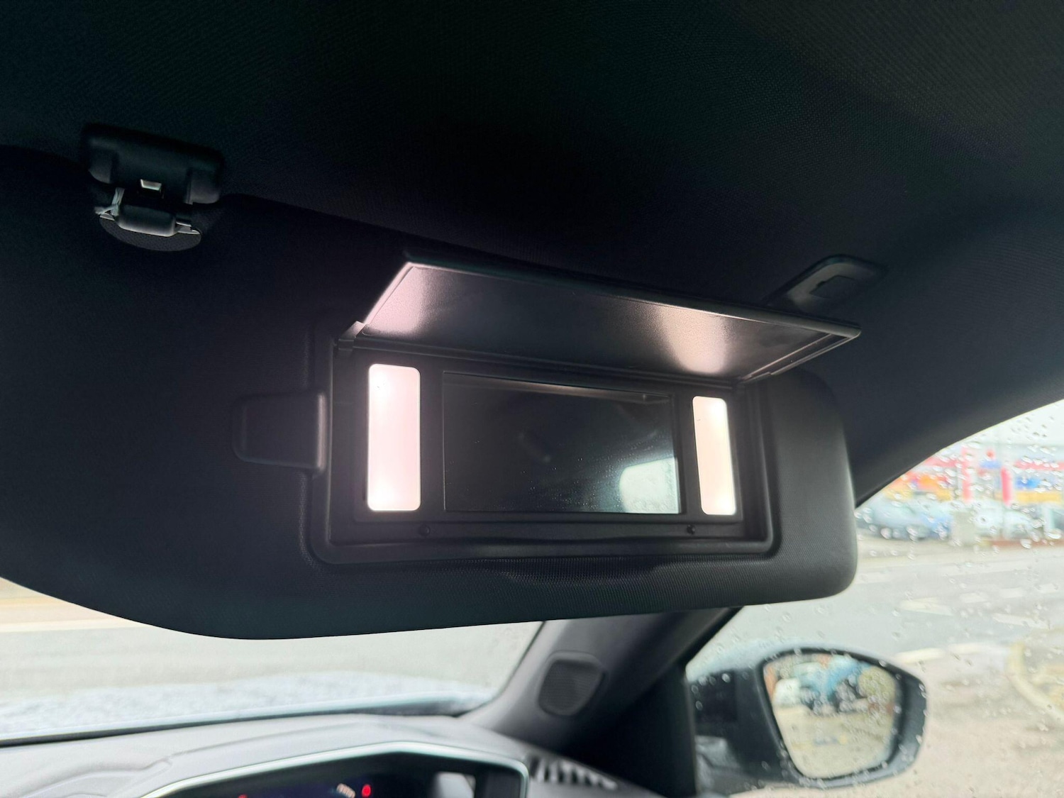 Used Peugeot 2008 2021 for sale - 77049750: Photo 43