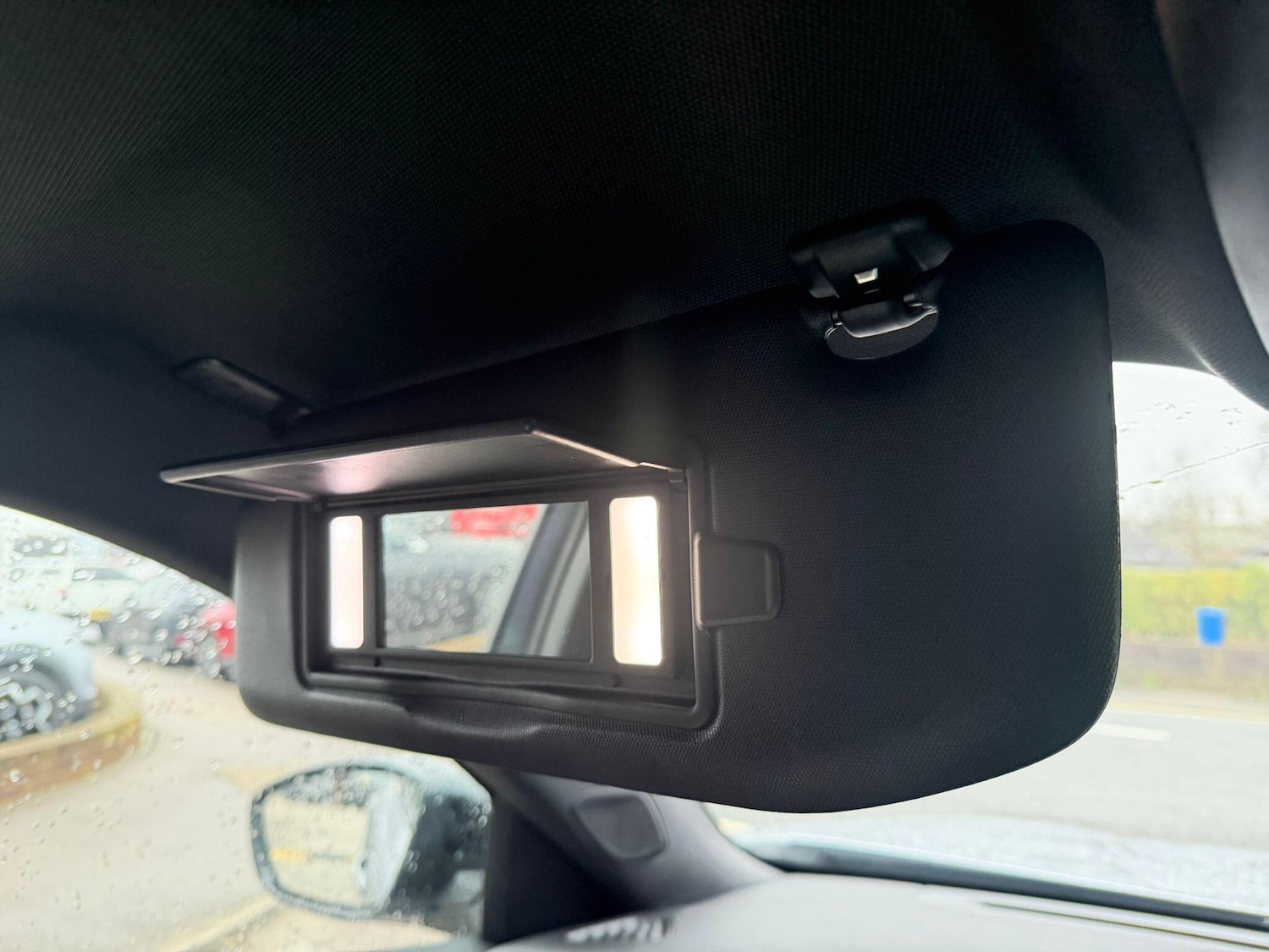 Used Peugeot 2008 2021 for sale - 77049750: Photo 44