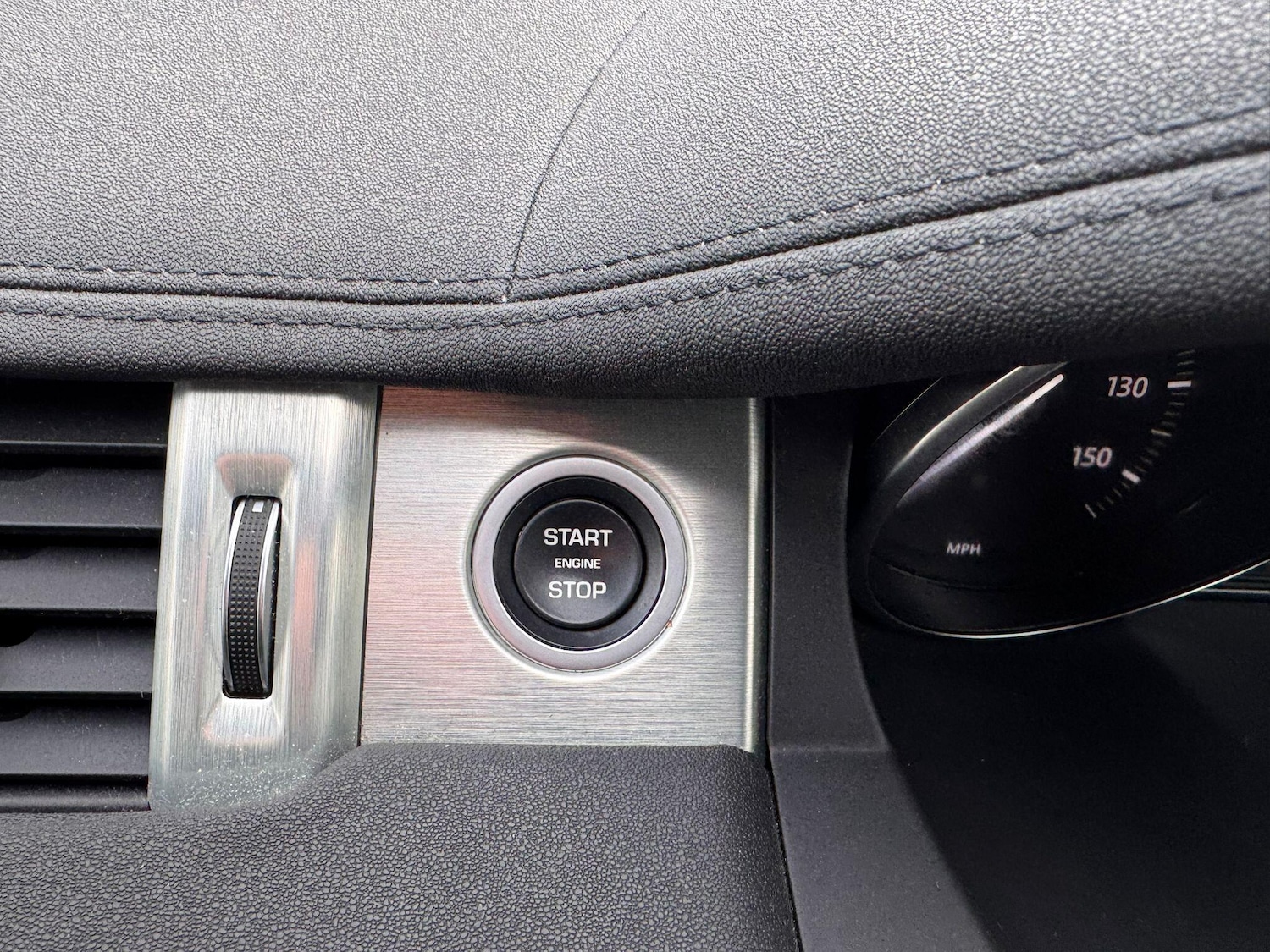 Used Land Rover Range Rover Evoque 2018 for sale - 77120261: Photo 14