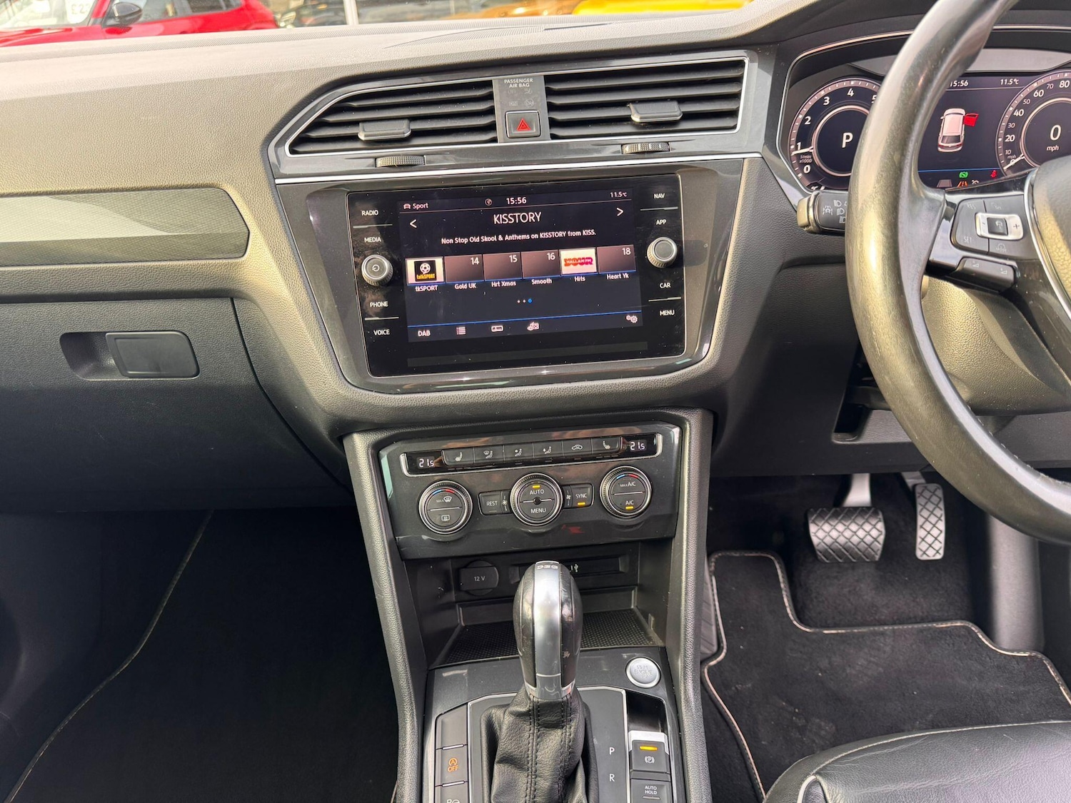 Used Volkswagen Tiguan for sale - 76728856: Photo 11