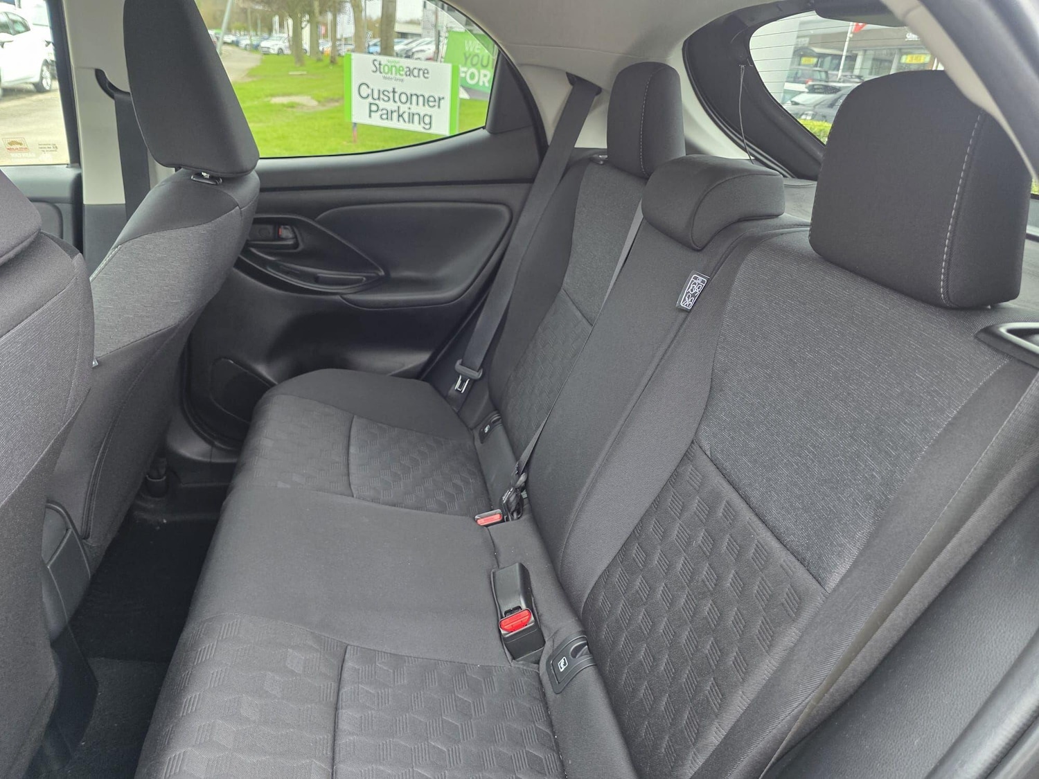 Used Toyota Yaris 2024 for sale - 78072127: Photo 14