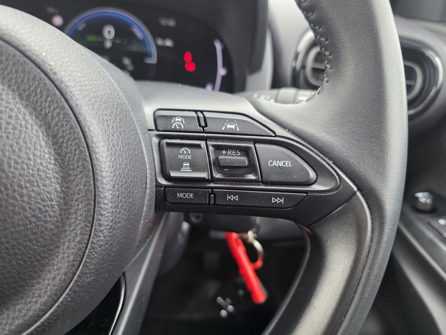 Used Toyota Yaris 2024 for sale - 78072127: Photo 17