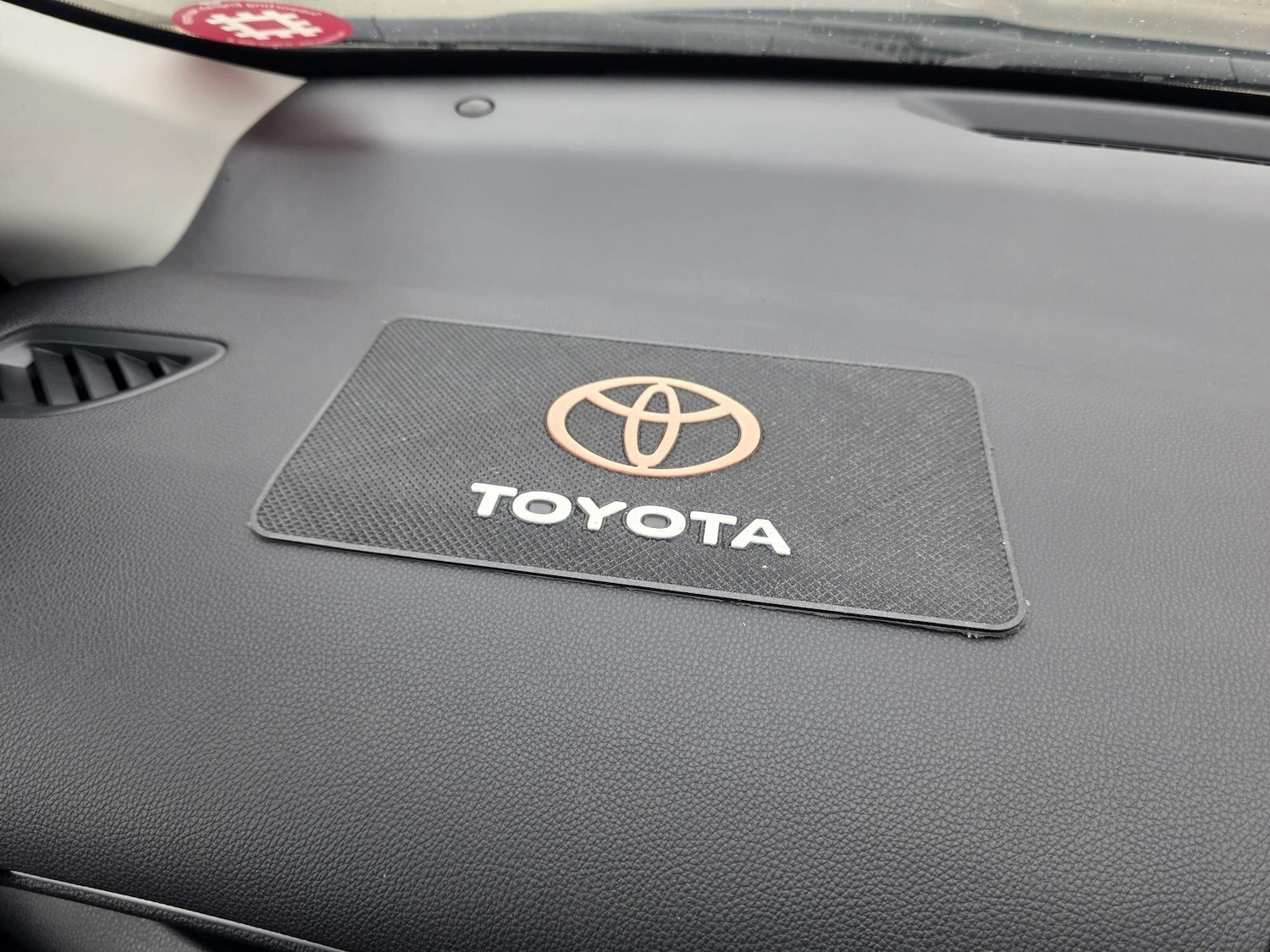 Used Toyota Yaris 2024 for sale - 78072127: Photo 25