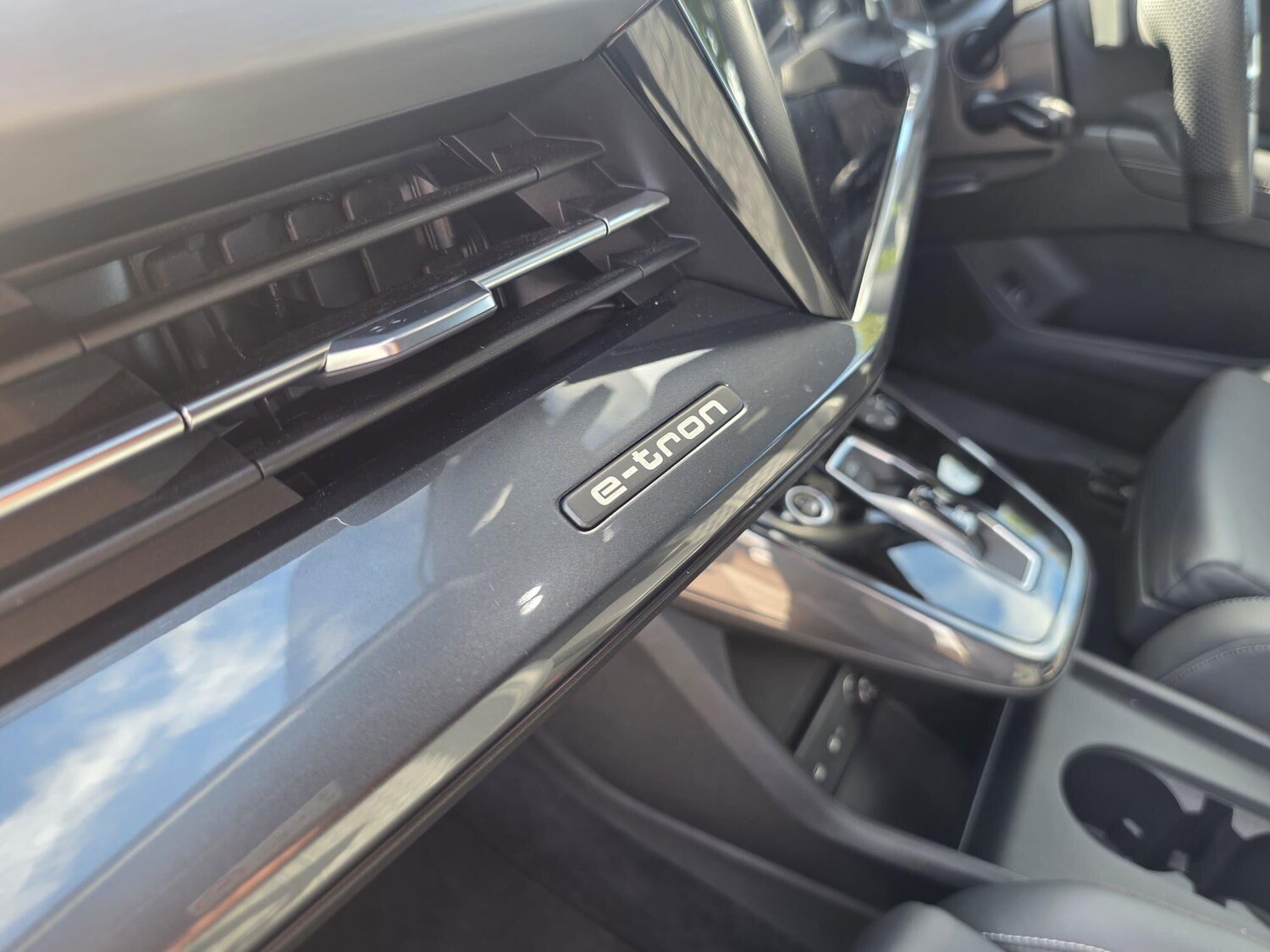 Used Audi Q4 e-tron 2022 for sale - 76001603: Photo 31