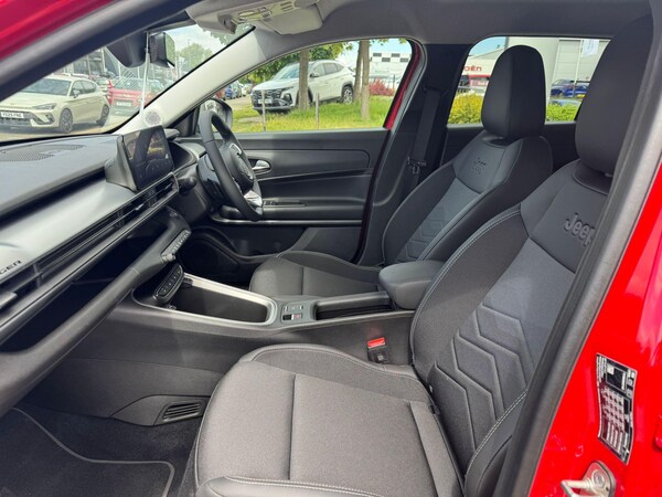 Used Jeep Avenger 2025 for sale - 75646476: Photo 19
