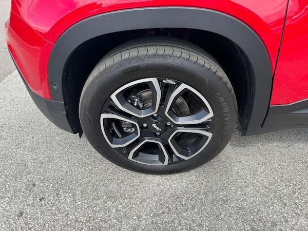 Used Jeep Avenger 2025 for sale - 75646476: Photo 9