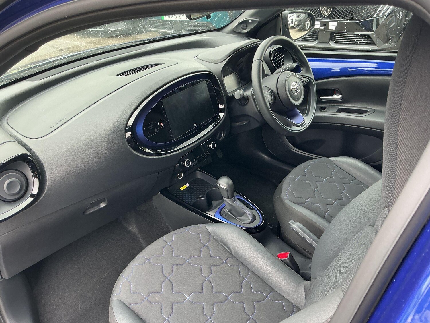 Used Toyota Aygo X 2023 for sale - 76314389: Photo 9