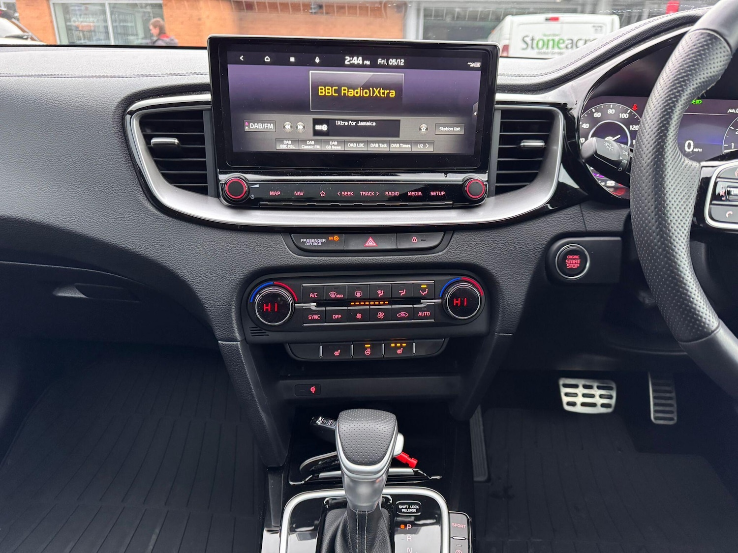 Used Kia XCeed 2024 for sale - 77060289: Photo 25