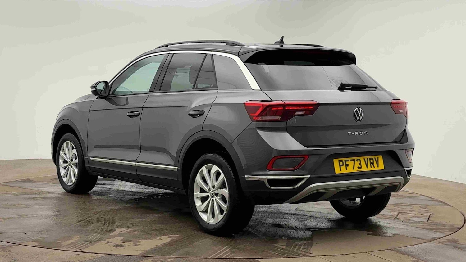 Used Volkswagen T-Roc for sale - 77549404: Photo 3