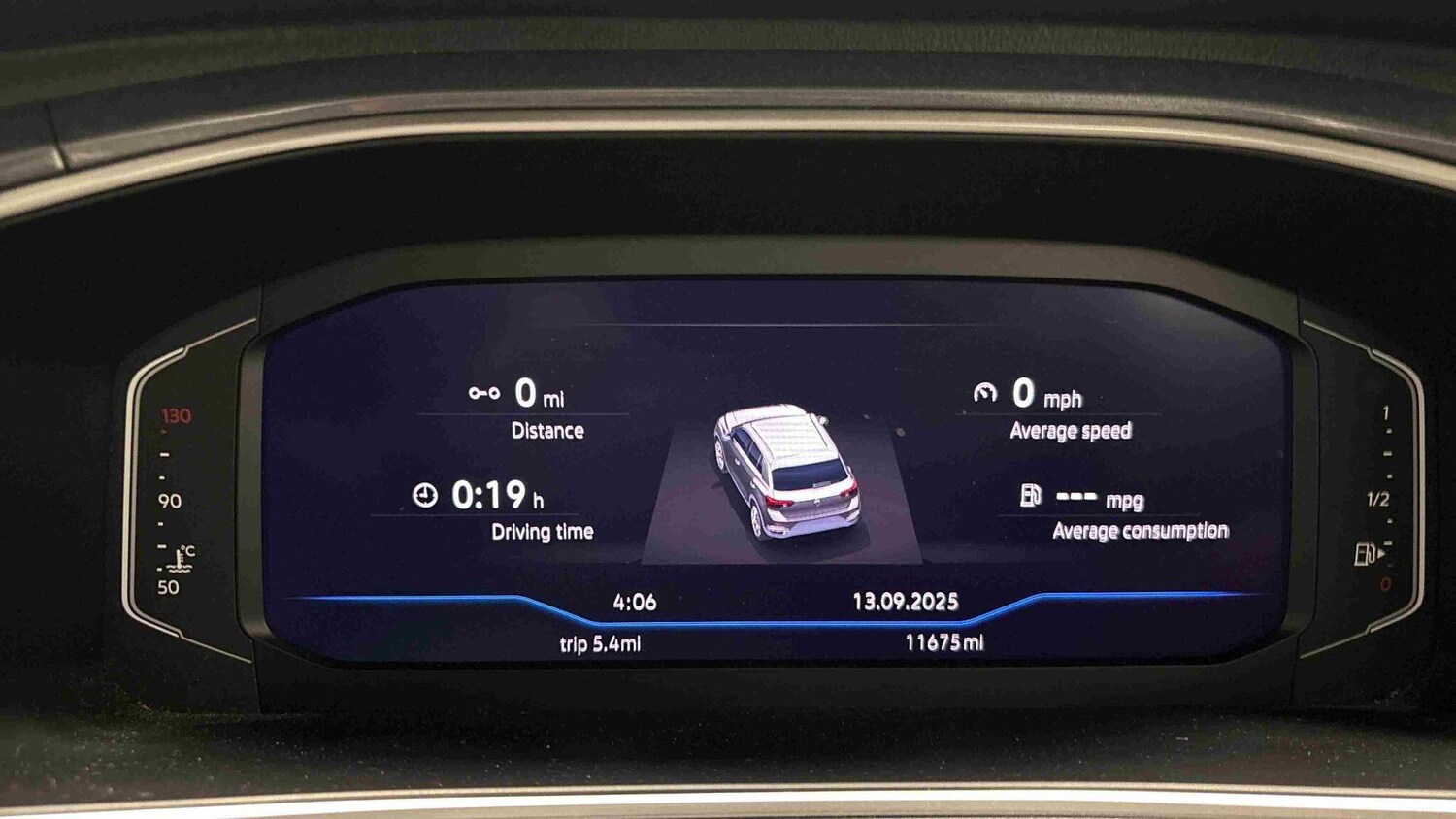 Used Volkswagen T-Roc for sale - 77549404: Photo 9