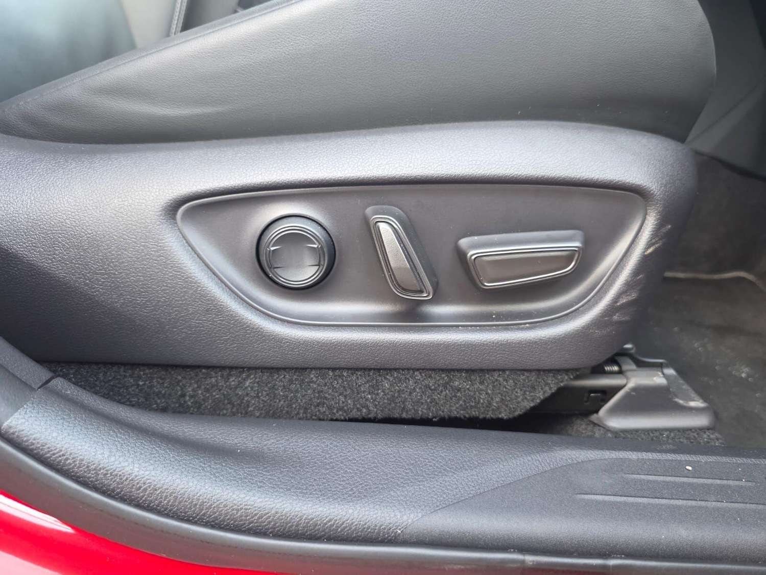 Used Lexus LBX 2025 for sale - 76473680: Photo 16