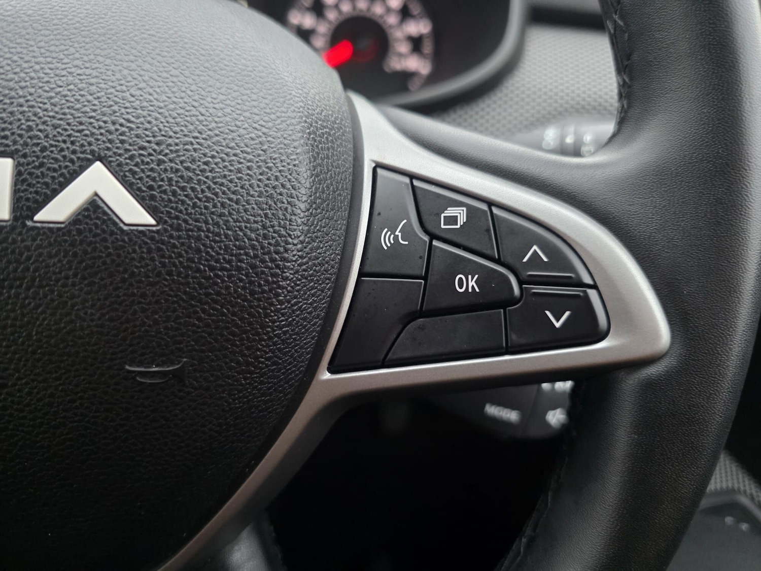 Used Dacia Sandero for sale - 77994392: Photo 15